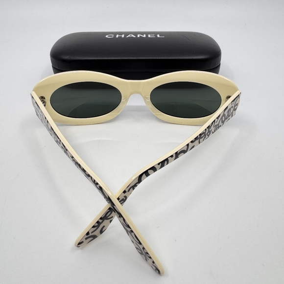 Chanel Vintage Interlocking CC Logo Sunglasses 18316 C0200